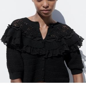 Zara Limited Edition Knit top with Lace